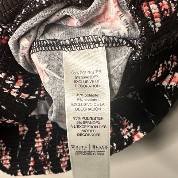 White House Black Market Black and Pink Floral Sleeveless Blouse With Front Tie - Picture 8 of 12